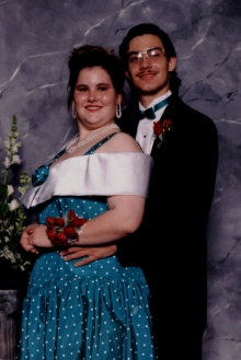 rescan Paul Prom.jpg (29740 bytes)